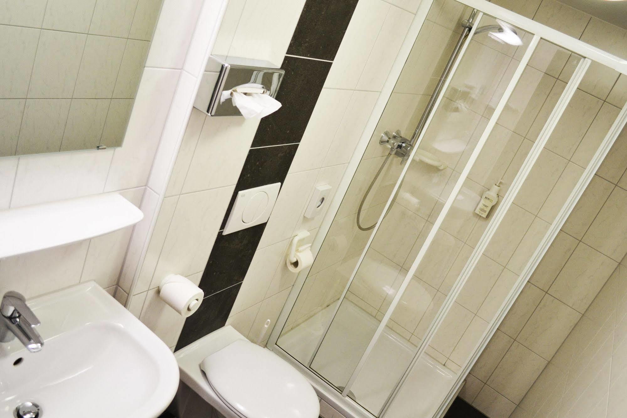 Hotel Ecoinn 3*